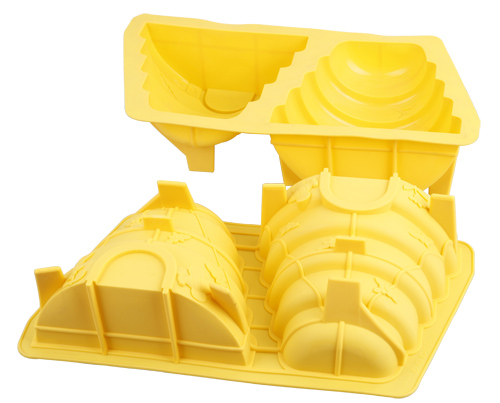 Cake mold